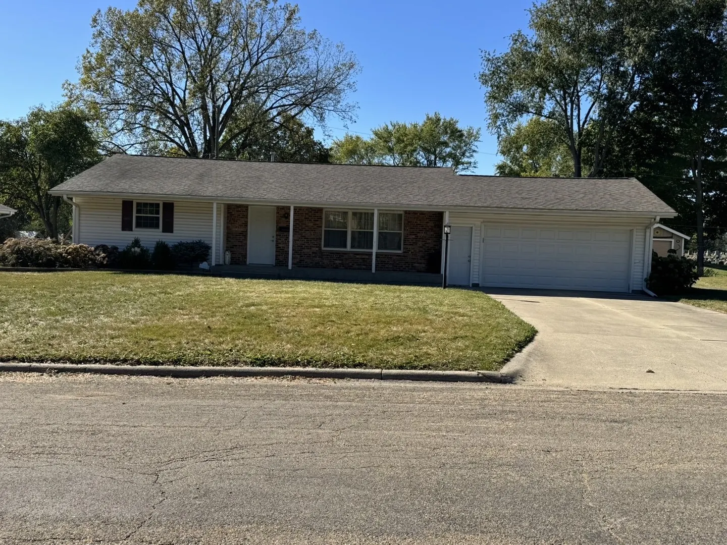 805 Keith Drive IL