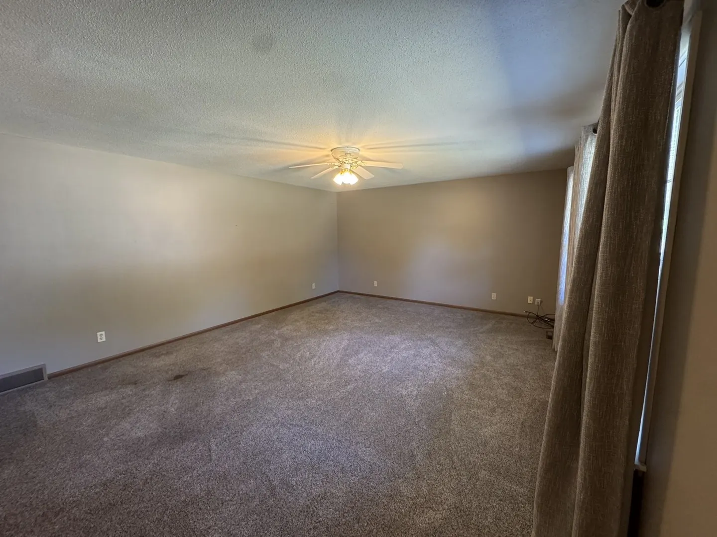 805 Keith Drive IL