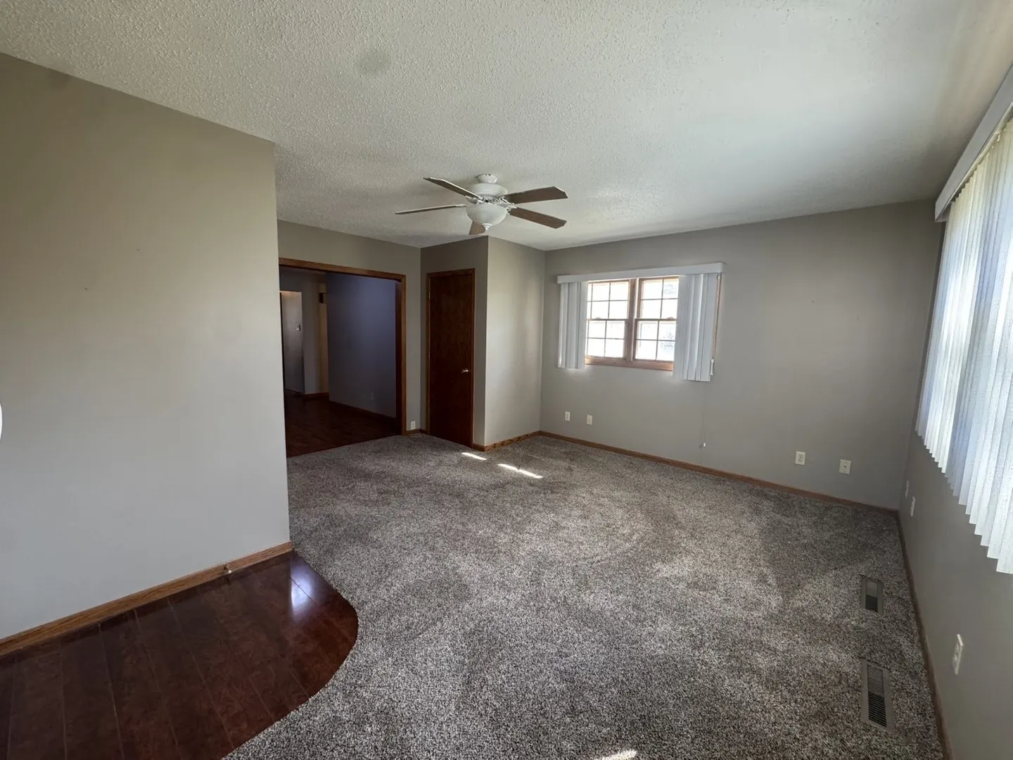 805 Keith Drive IL