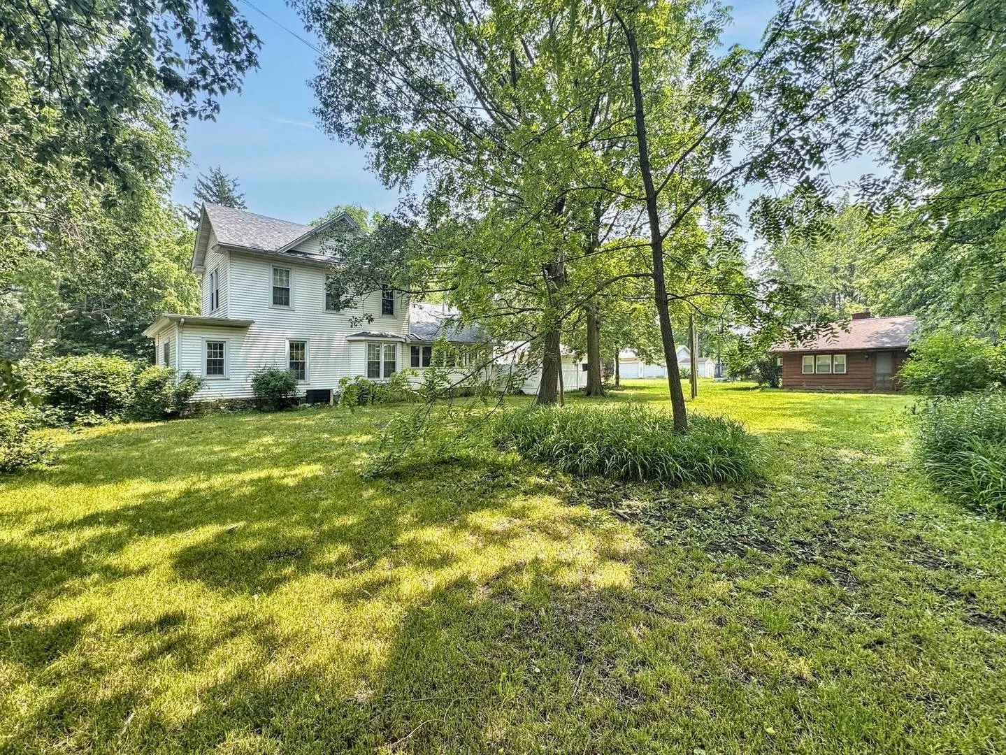 1204 W Reynolds Street IL