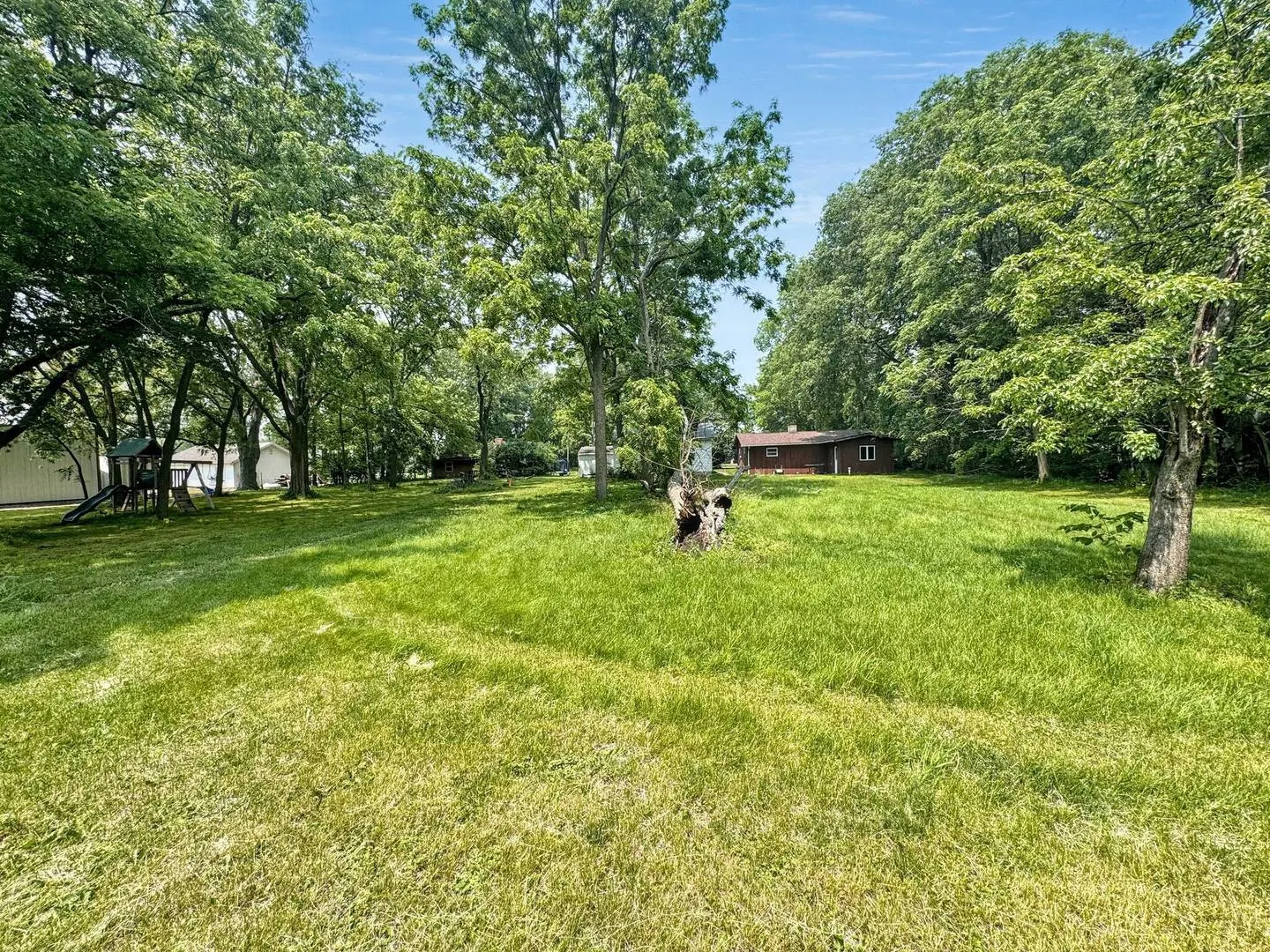 1204 W Reynolds Street IL
