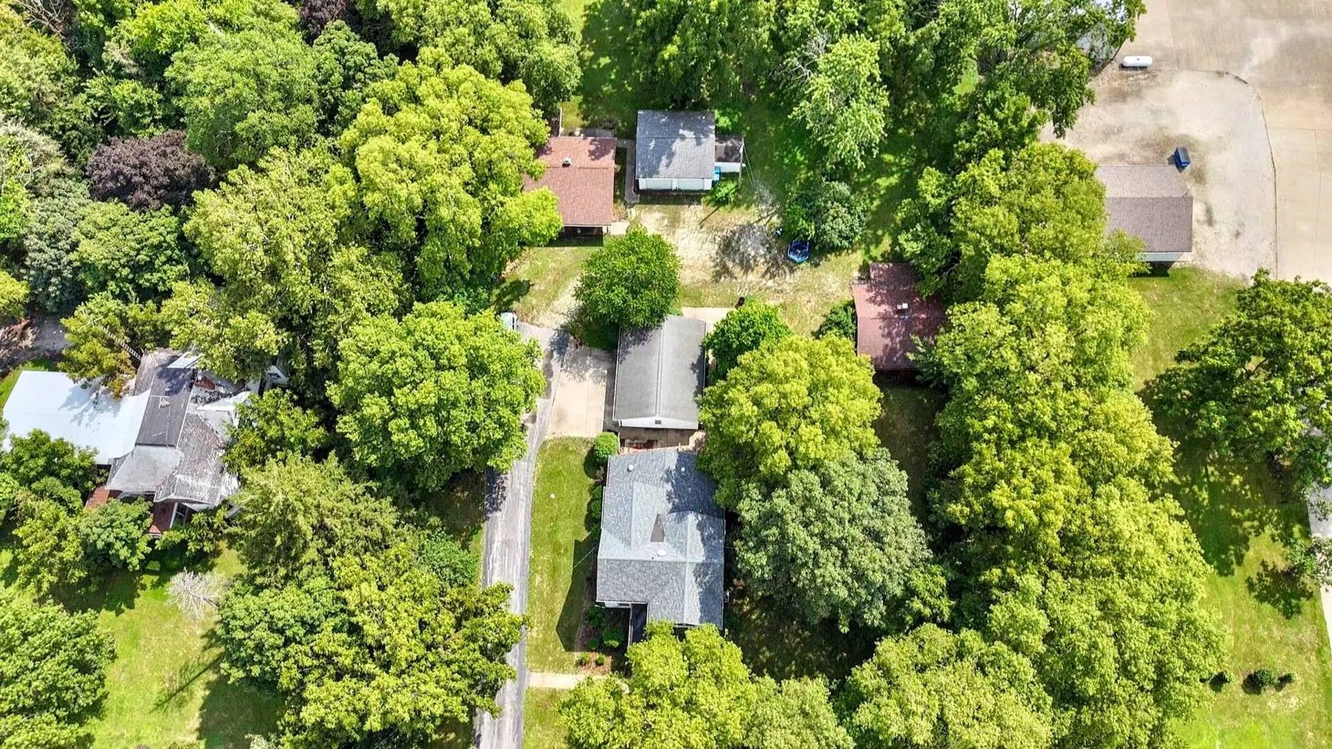 1204 W Reynolds Street IL