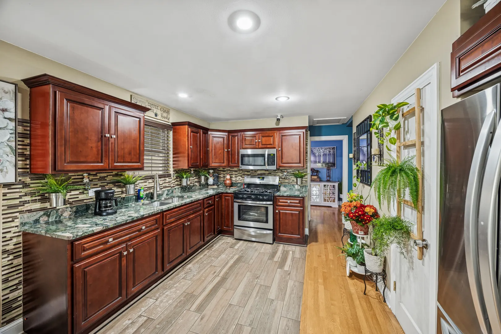 7535 W 63 Place IL