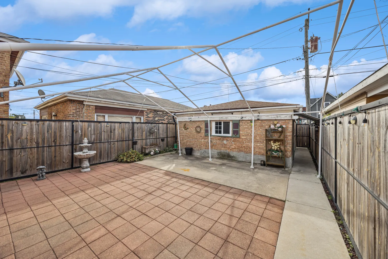 7535 W 63 Place IL
