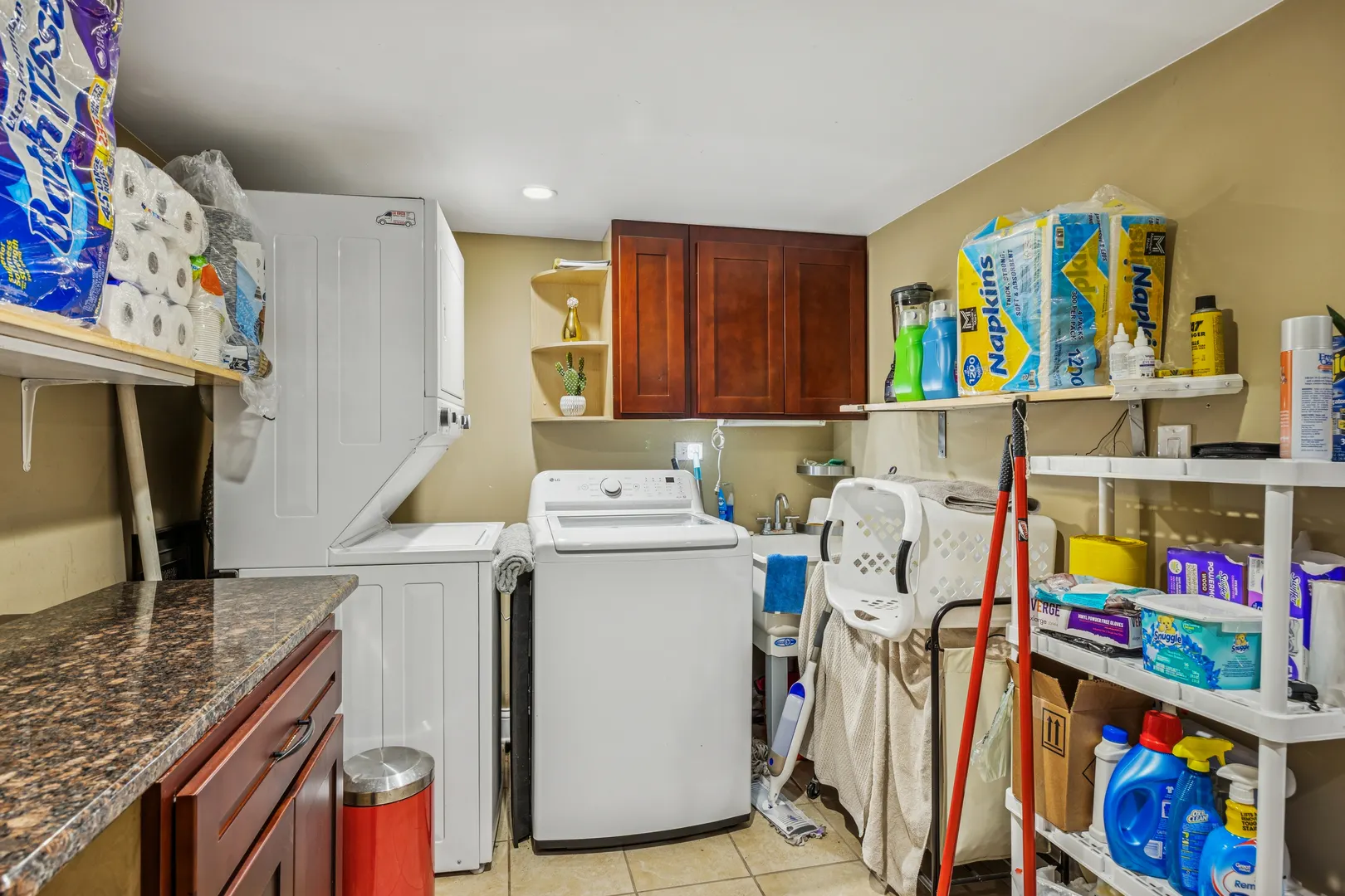 7535 W 63 Place IL