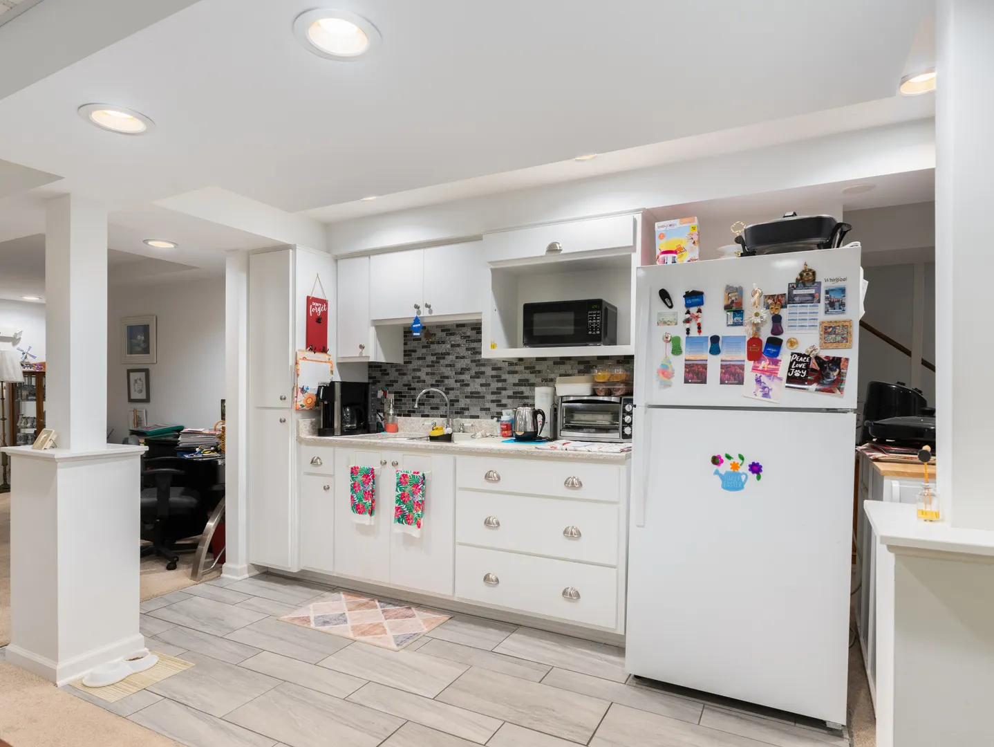 804 Deerpath Lane IL
