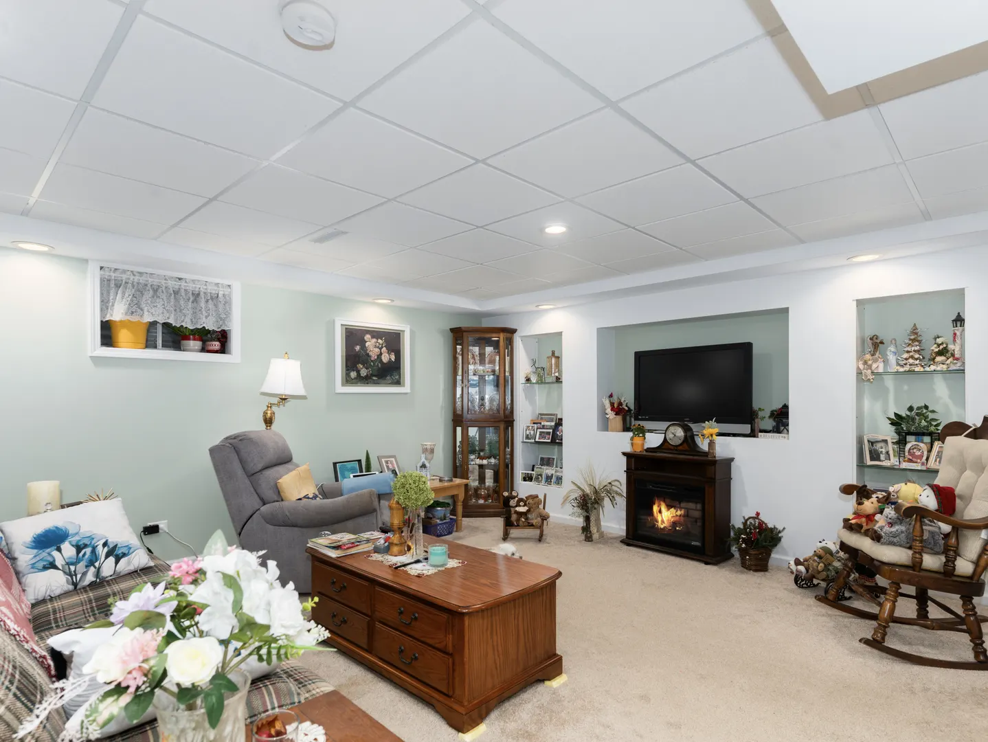804 Deerpath Lane IL