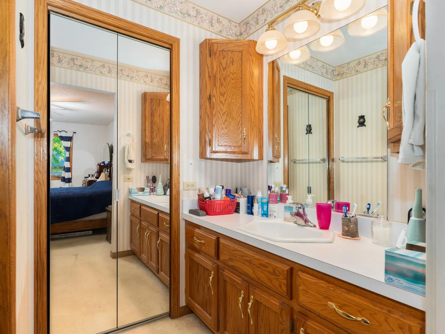804 Deerpath Lane IL