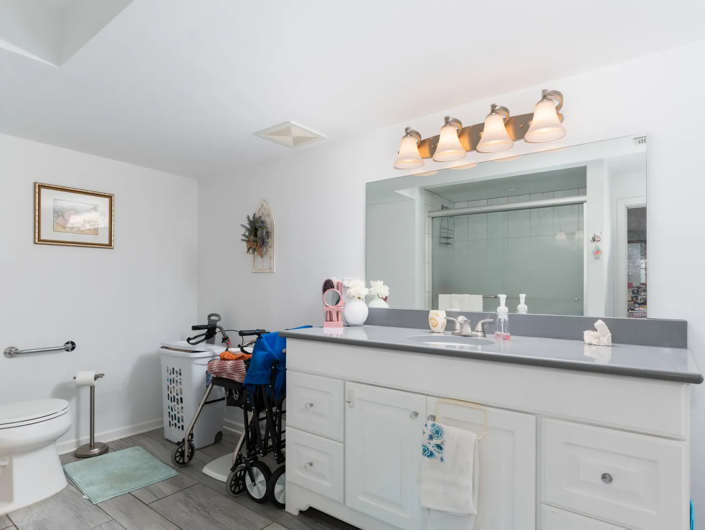 804 Deerpath Lane IL
