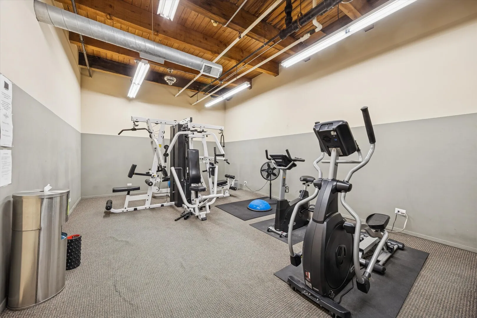 625 W Jackson Boulevard 206 IL