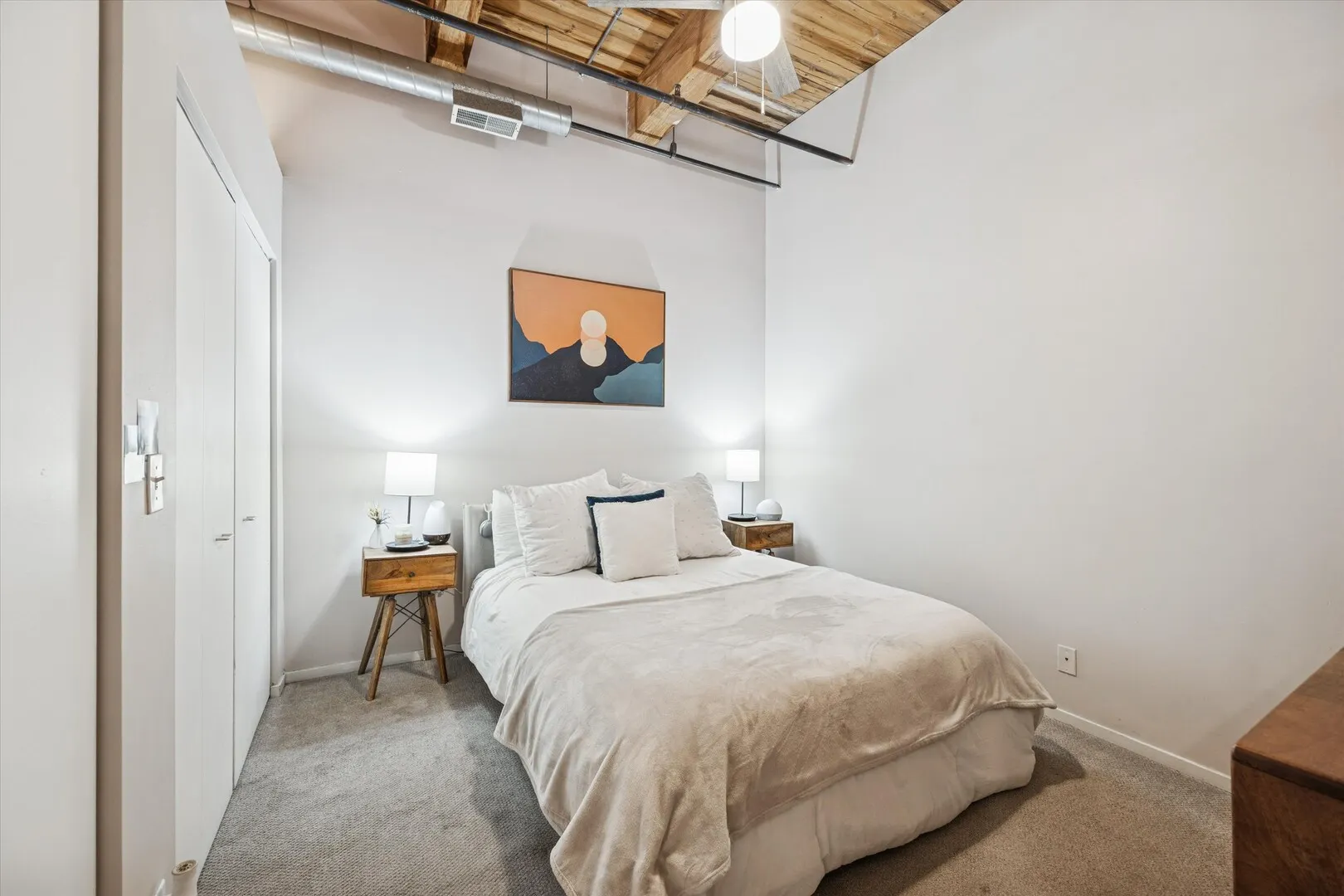 625 W Jackson Boulevard 206 IL
