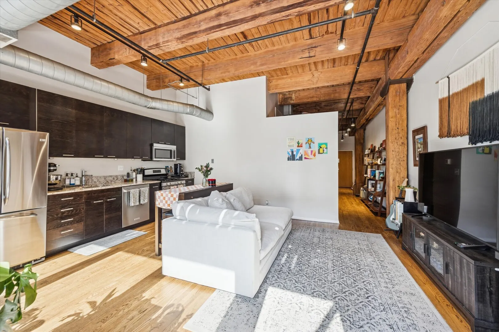 625 W Jackson Boulevard 206 IL