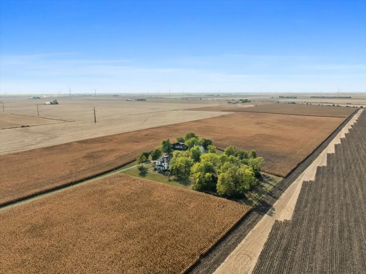 29758 N 2850 East Road IL