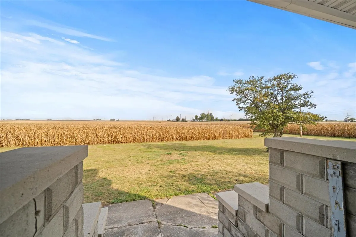 29758 N 2850 East Road IL