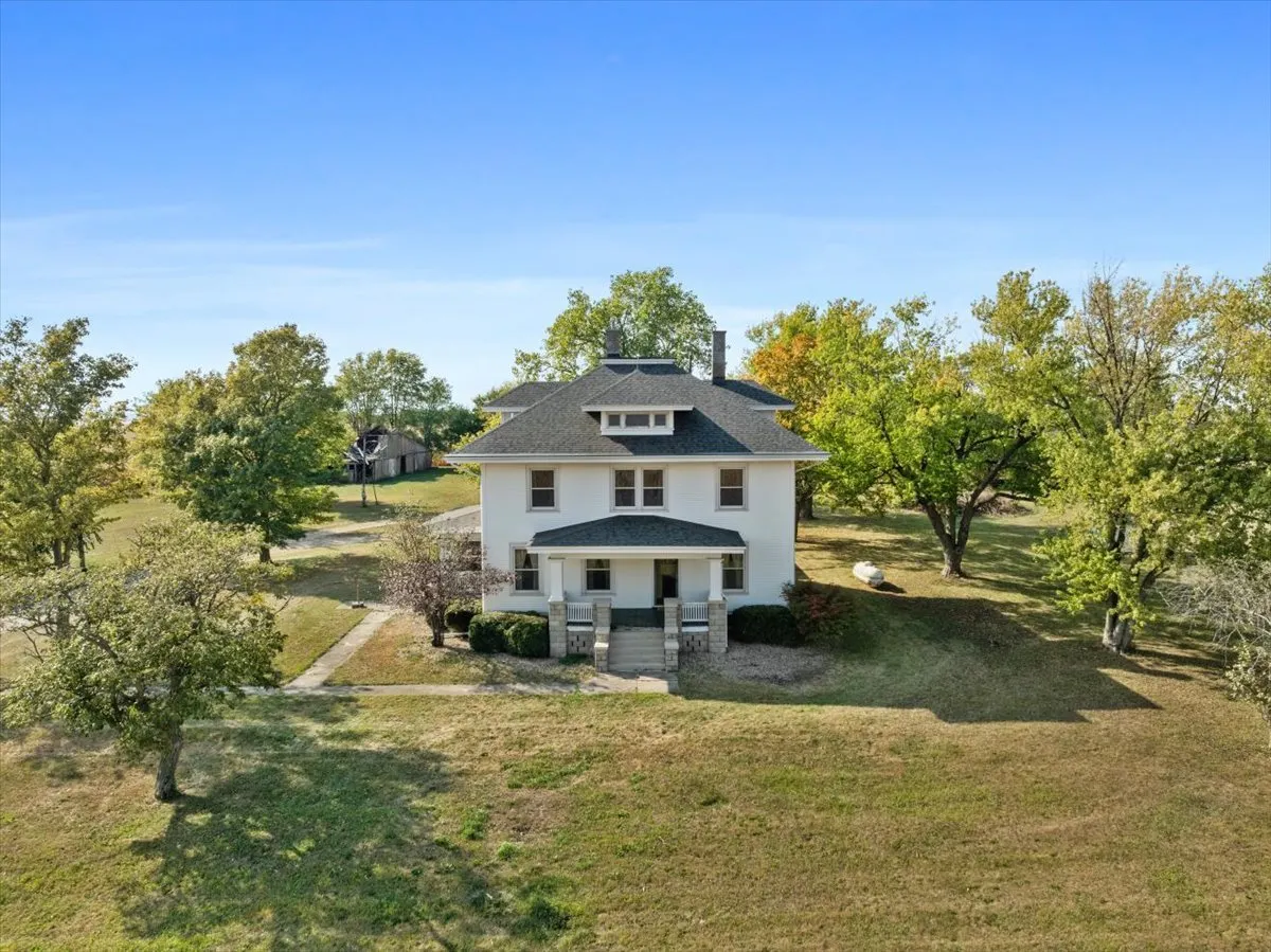 29758 N 2850 East Road IL