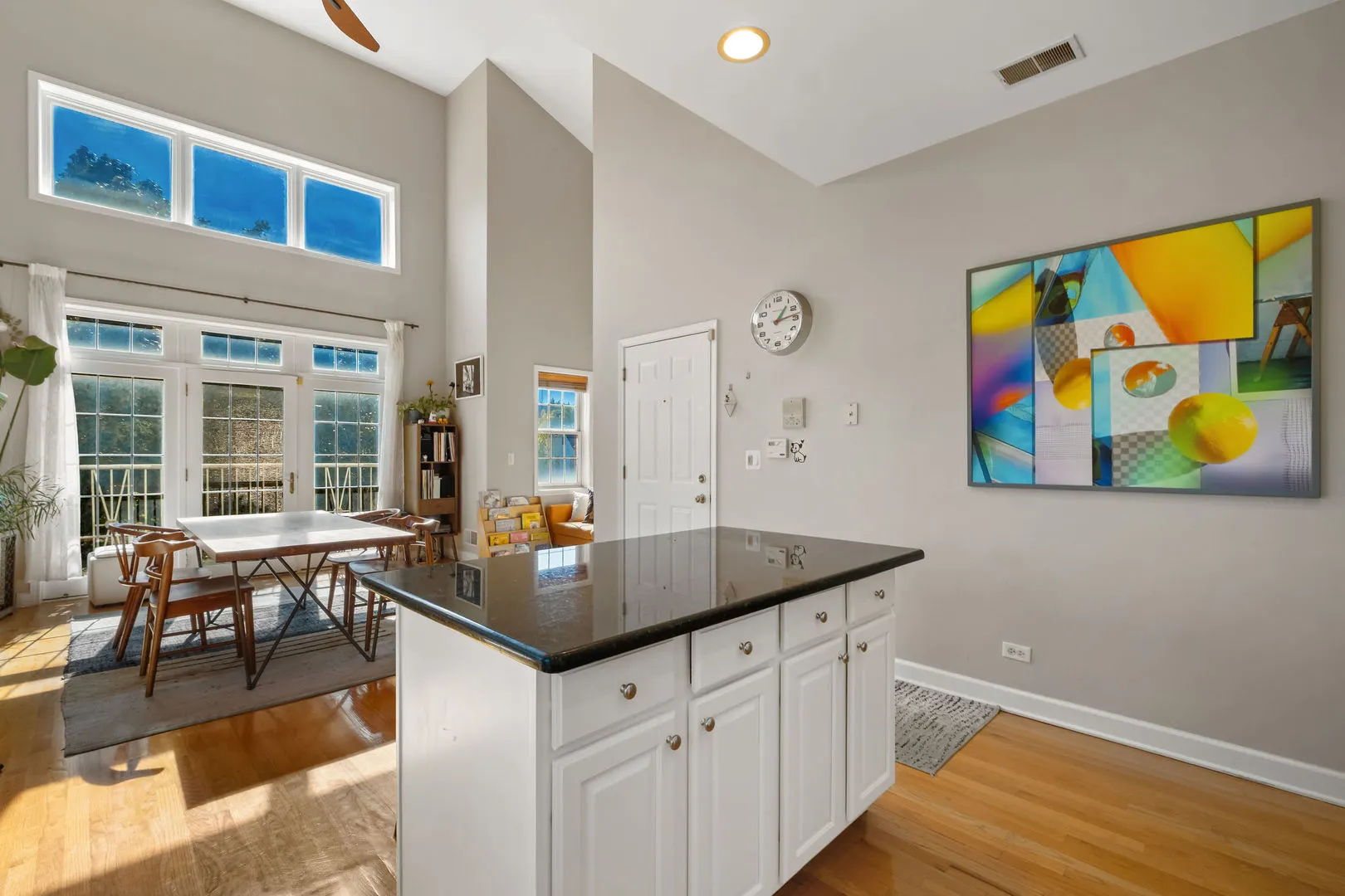 1224 W WINONA Street 3E IL