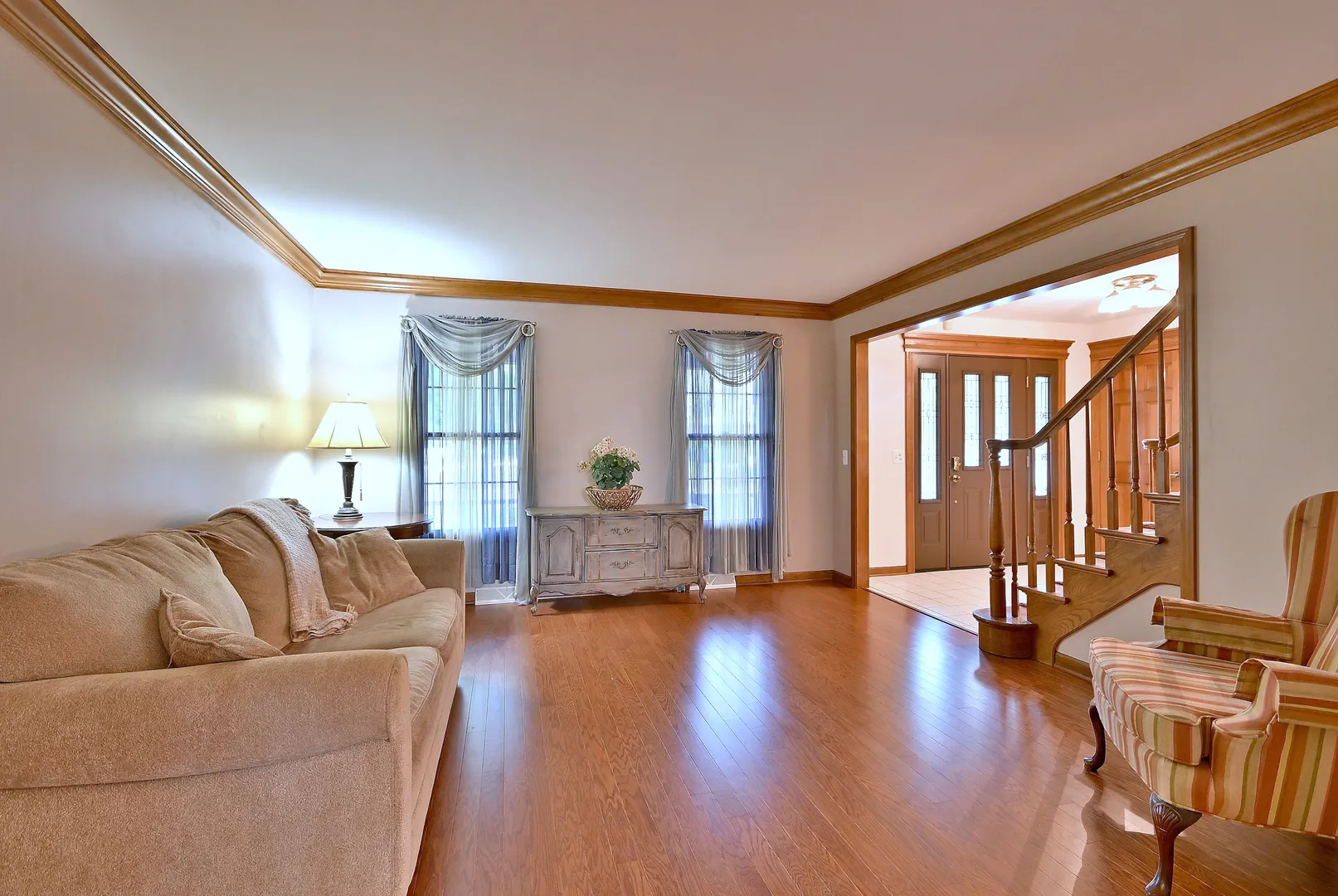 963 Lakeside Drive IL