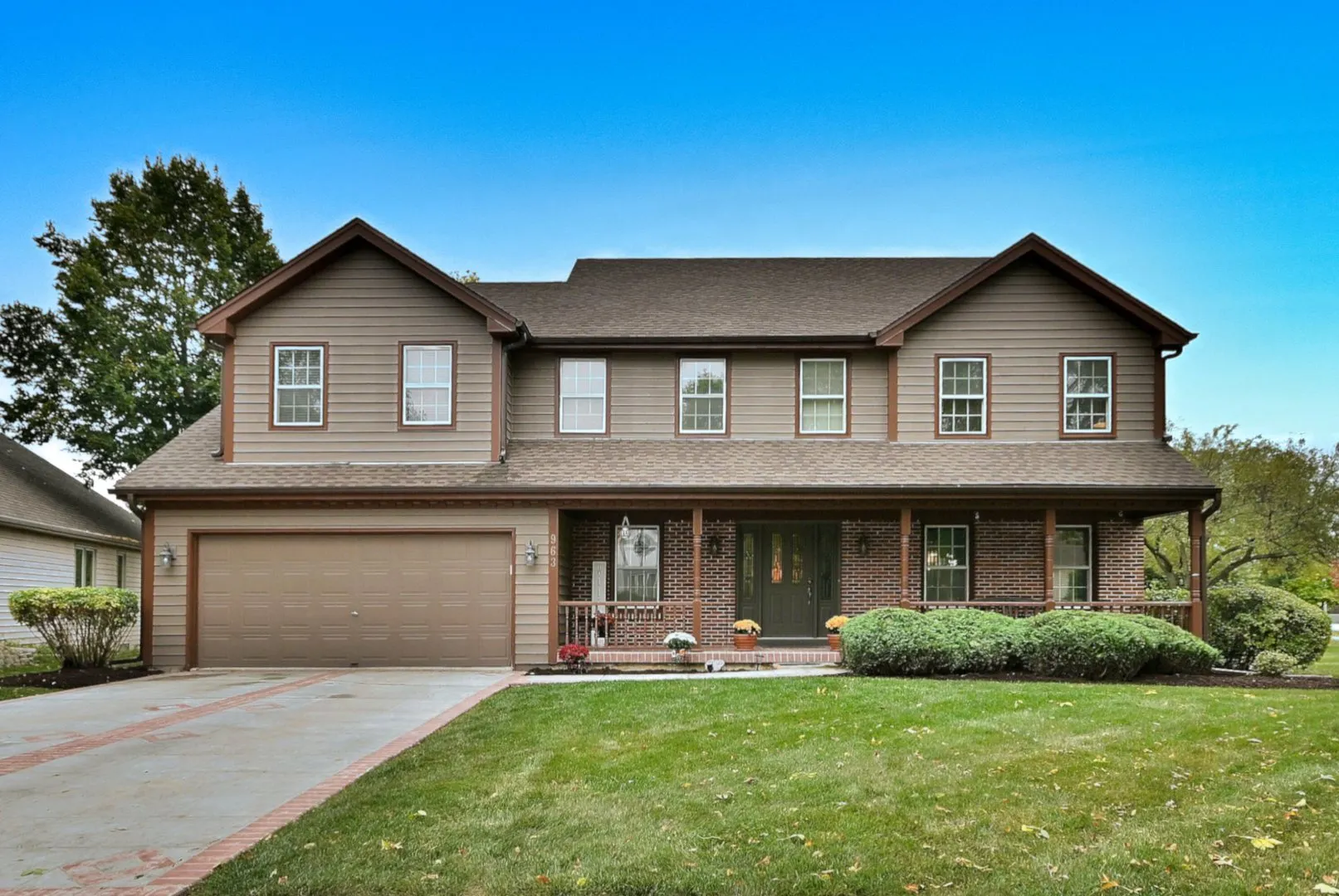 963 Lakeside Drive IL