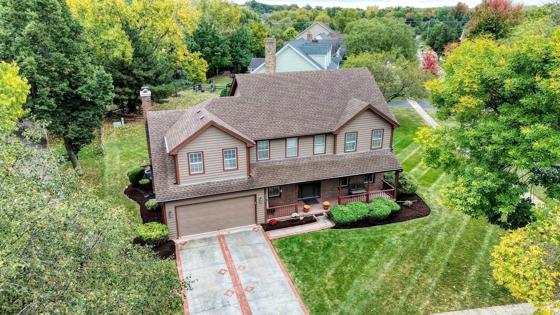 963 Lakeside Drive IL