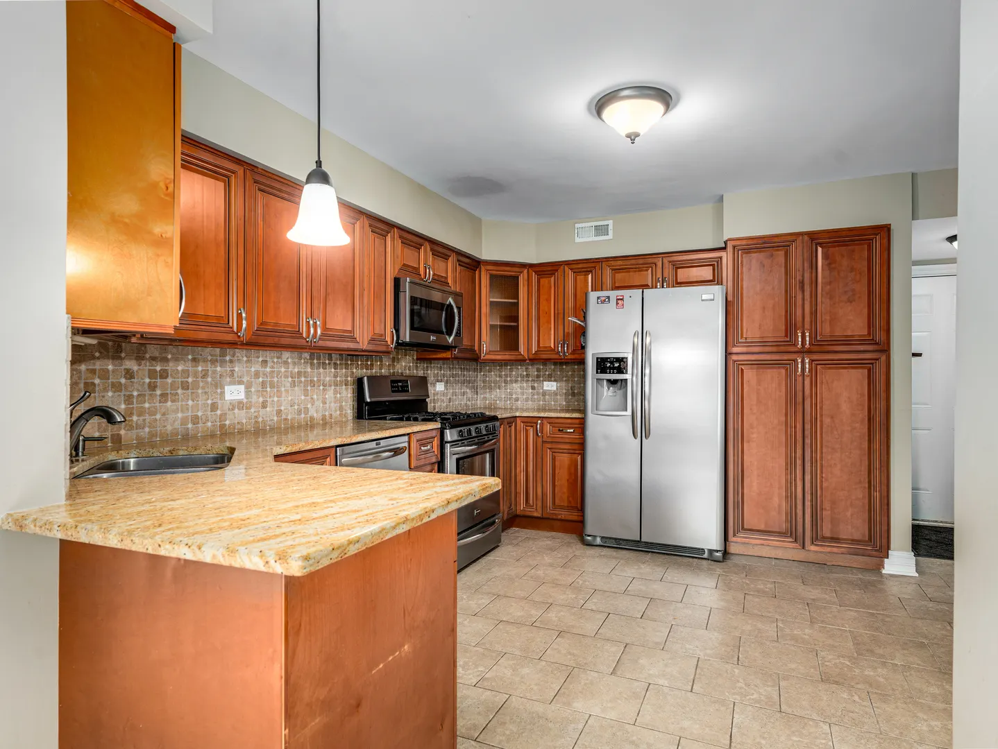17105 Rochelle Lane IL