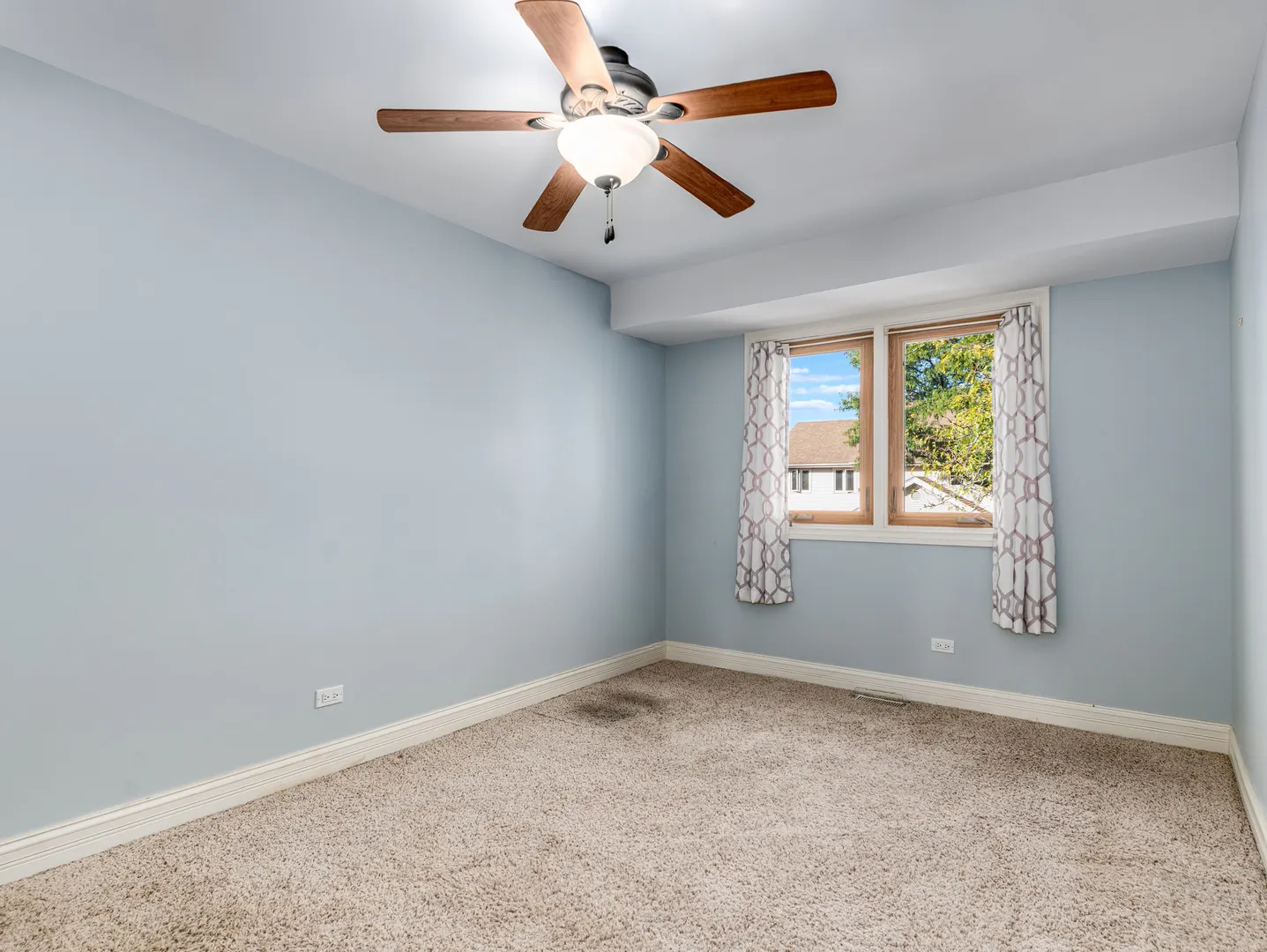 17105 Rochelle Lane IL