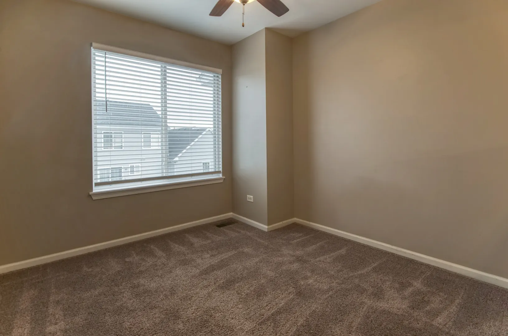 24634 George Washington Drive IL