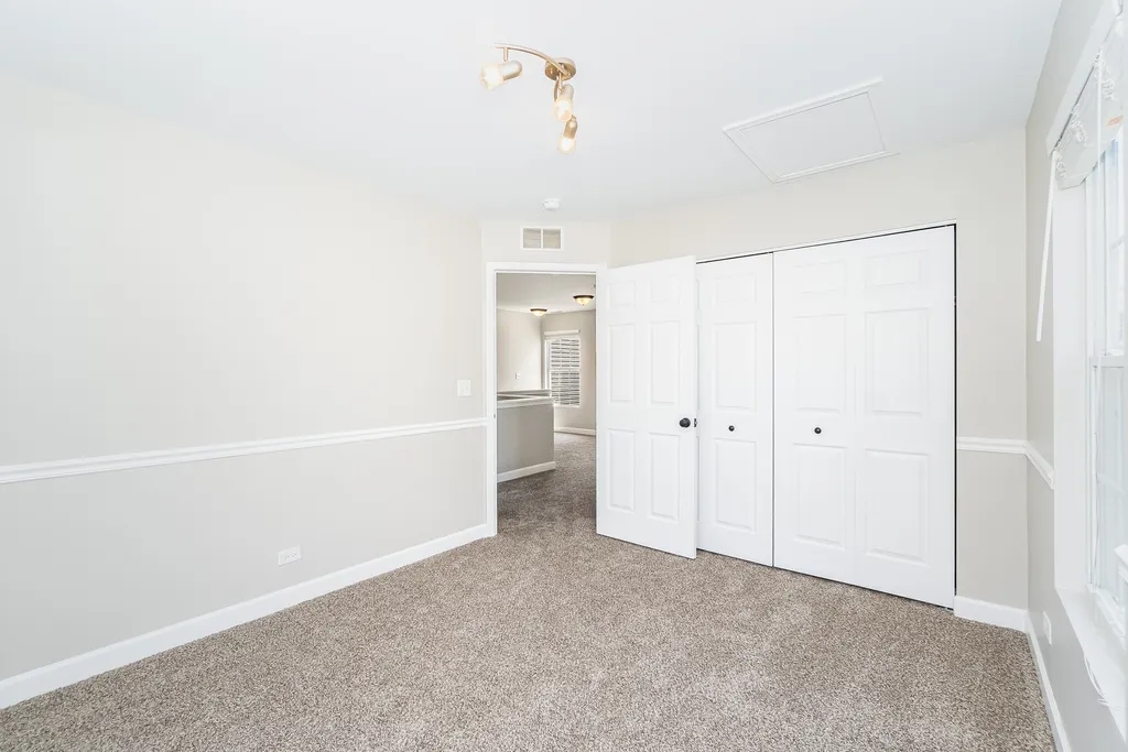 158 Concord Drive S 158 IL
