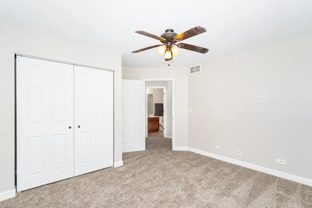 158 Concord Drive S 158 IL