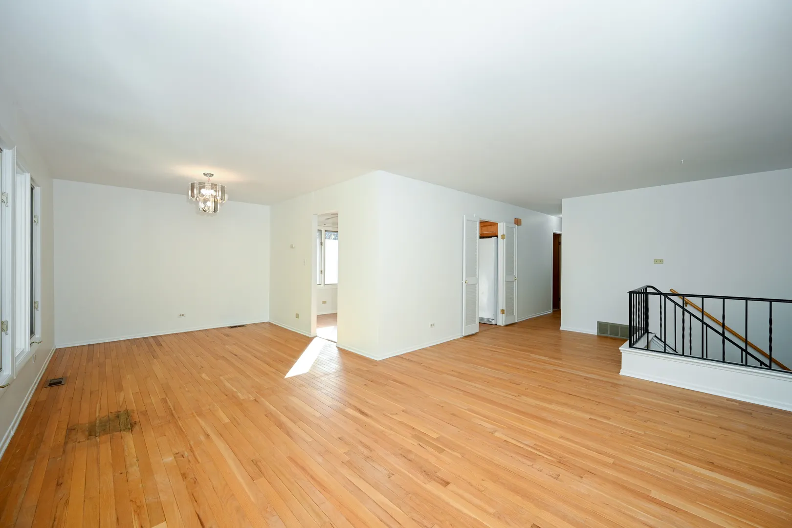 21W664 Glen Valley Drive IL