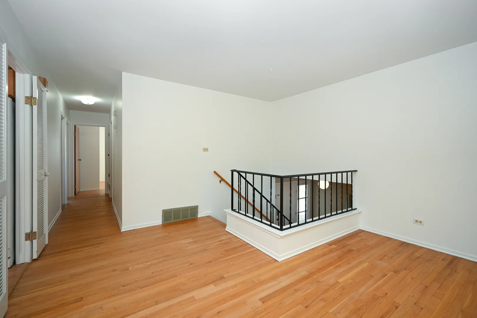 21W664 Glen Valley Drive IL