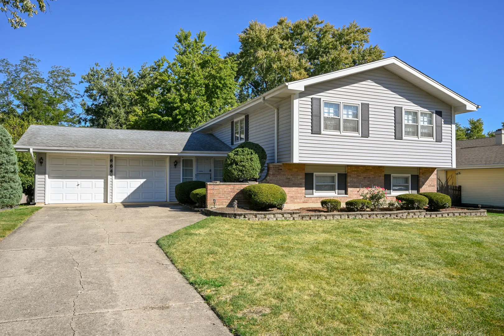 21W664 Glen Valley Drive IL