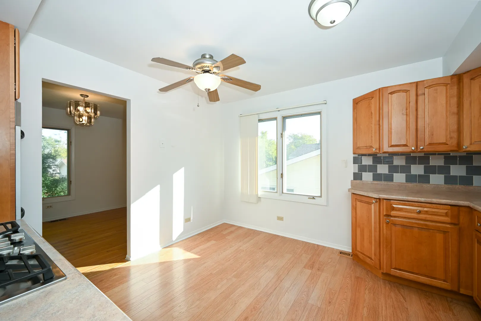 21W664 Glen Valley Drive IL