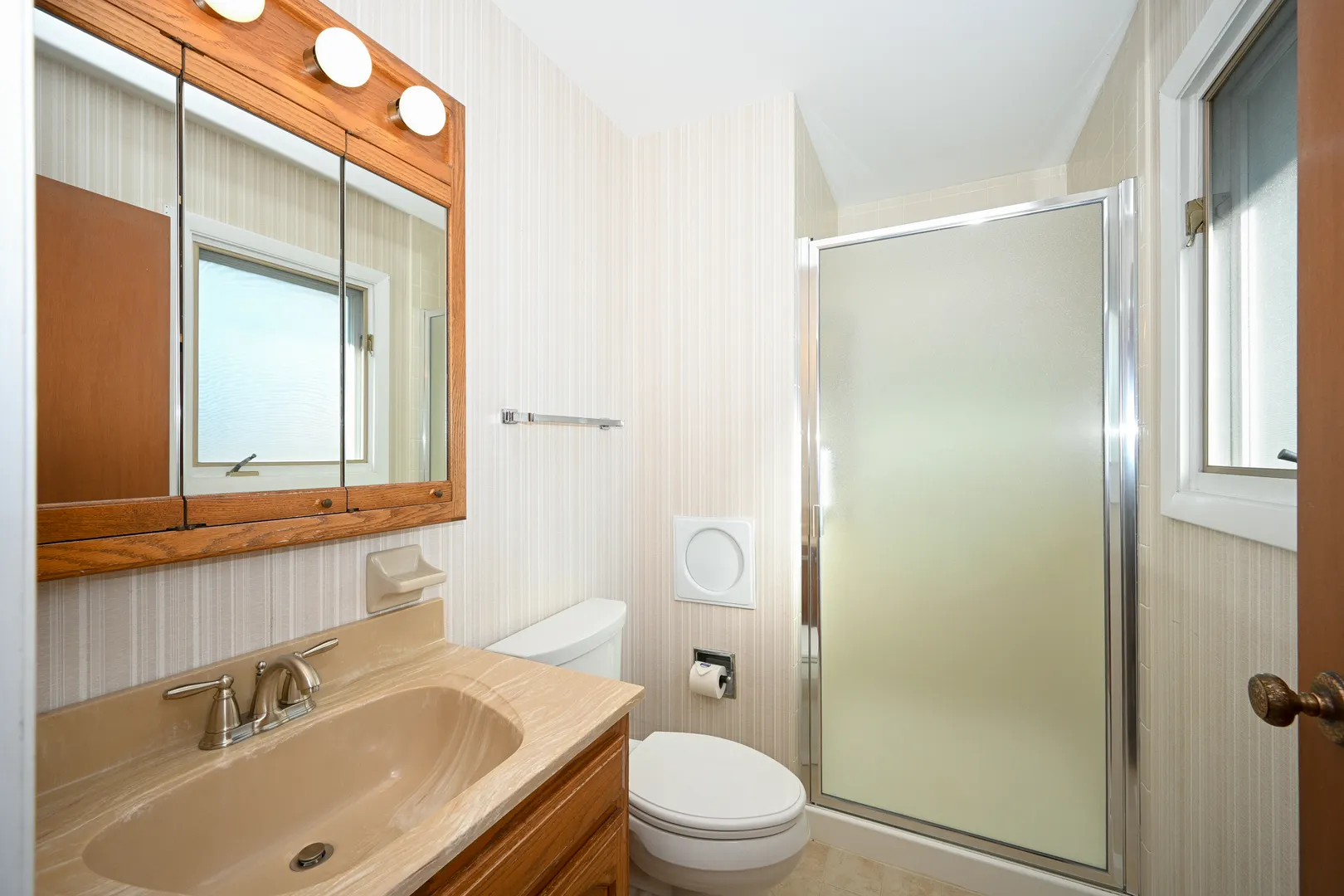 21W664 Glen Valley Drive IL