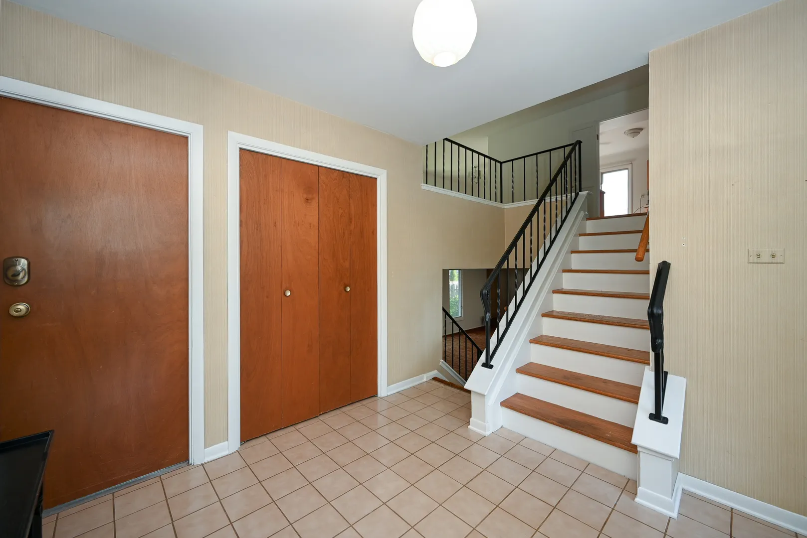 21W664 Glen Valley Drive IL