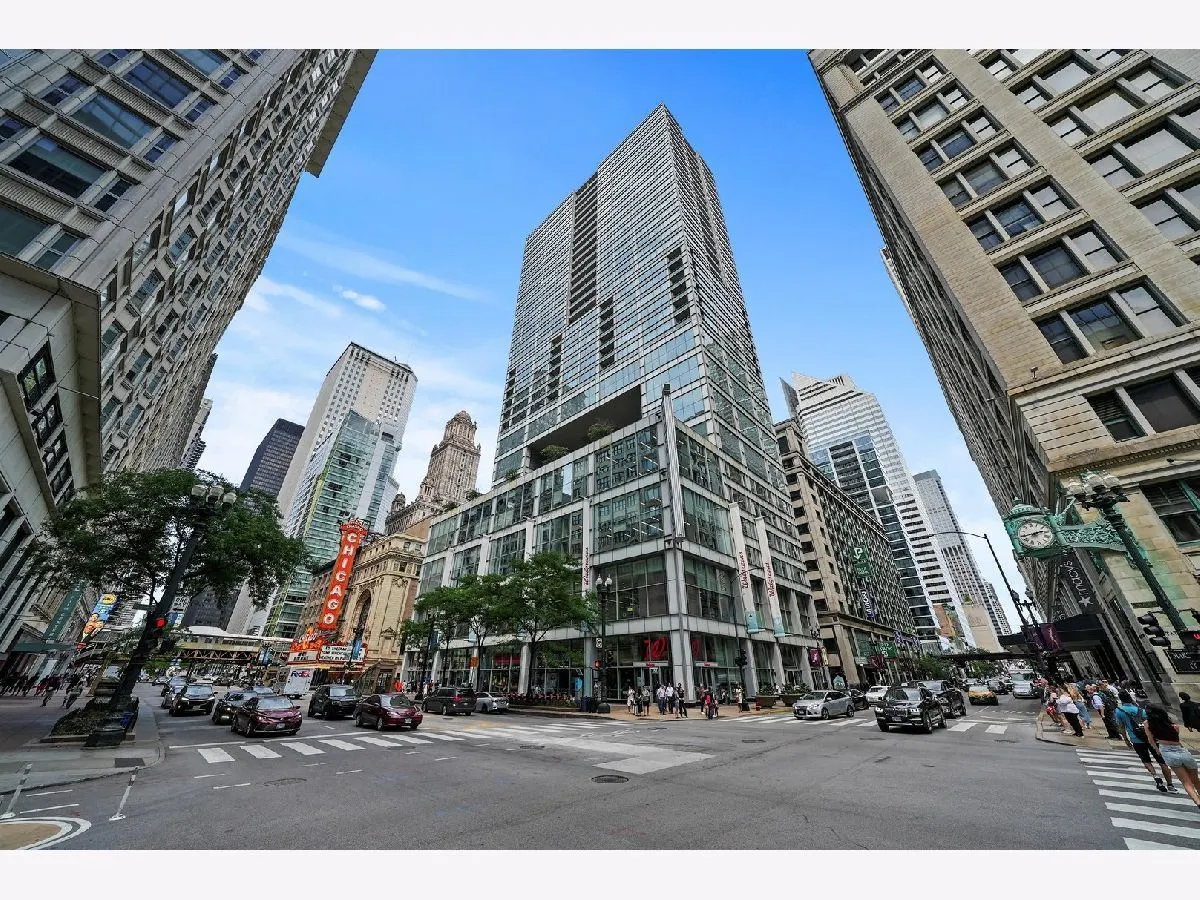 8 E Randolph Street 3108 IL