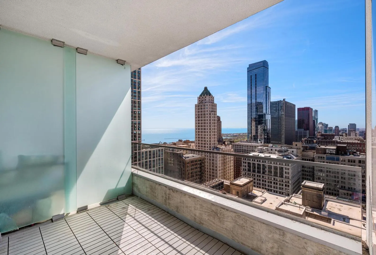 8 E Randolph Street 3108 IL