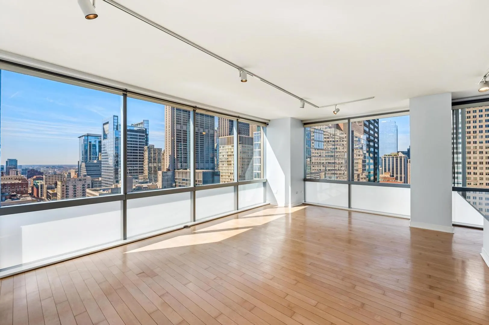 8 E Randolph Street 3108 IL