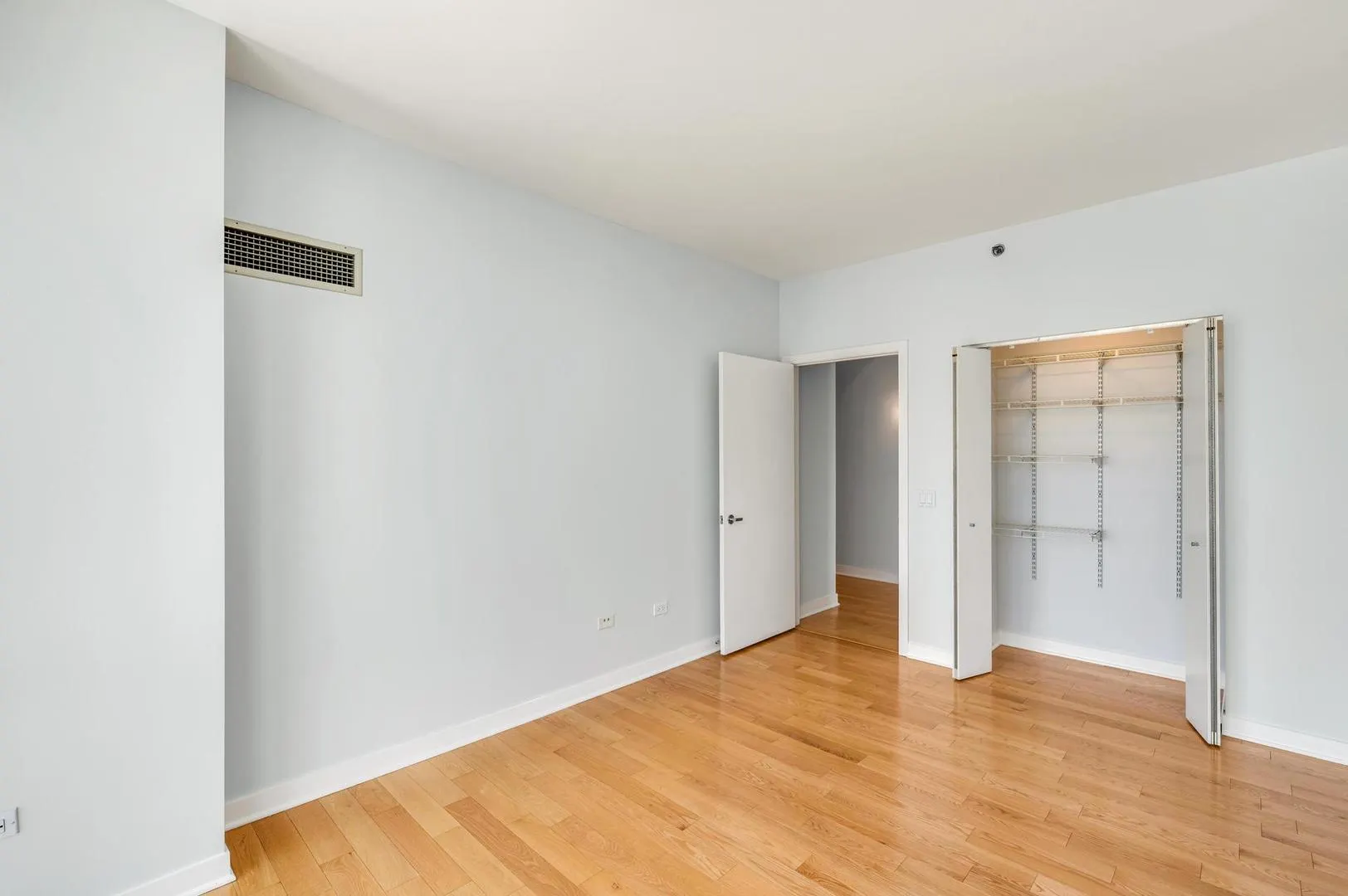8 E Randolph Street 3108 IL