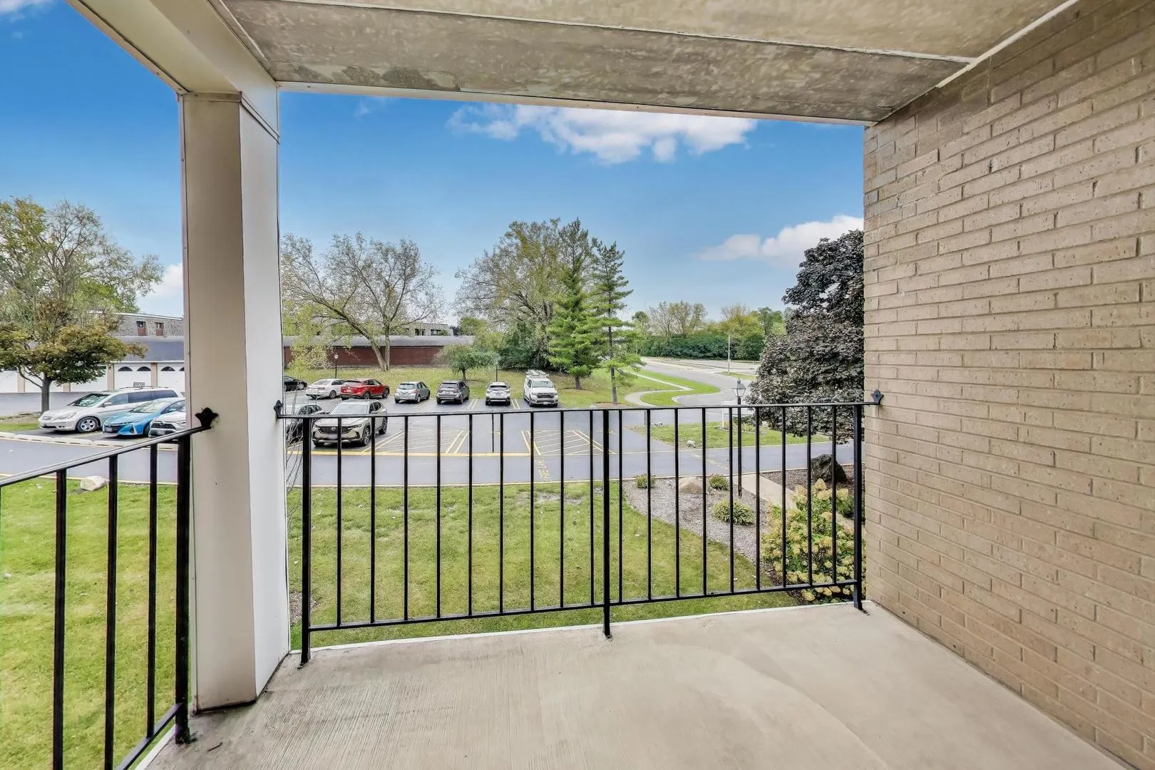 462 S President Street 202 IL