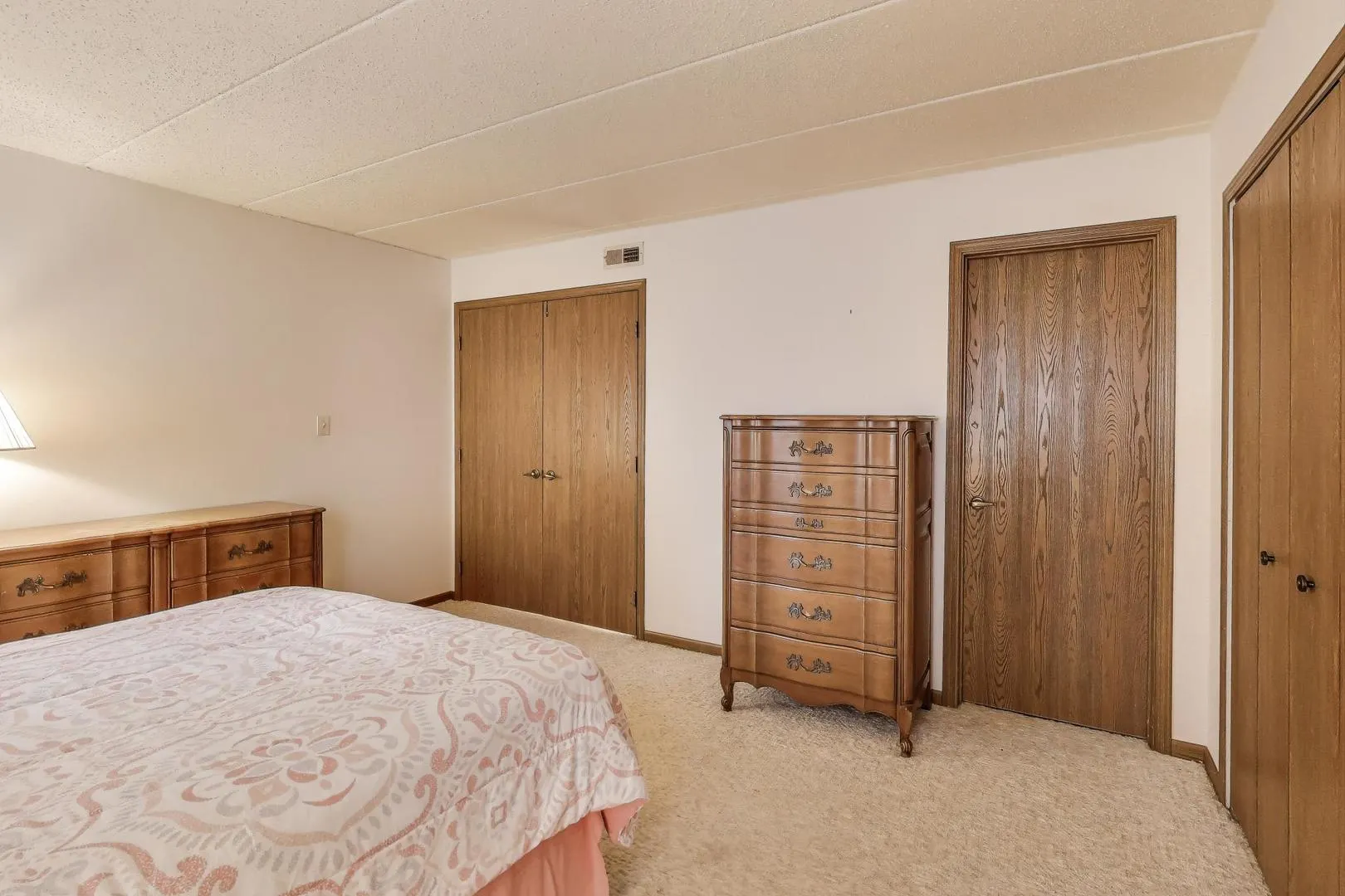 462 S President Street 202 IL
