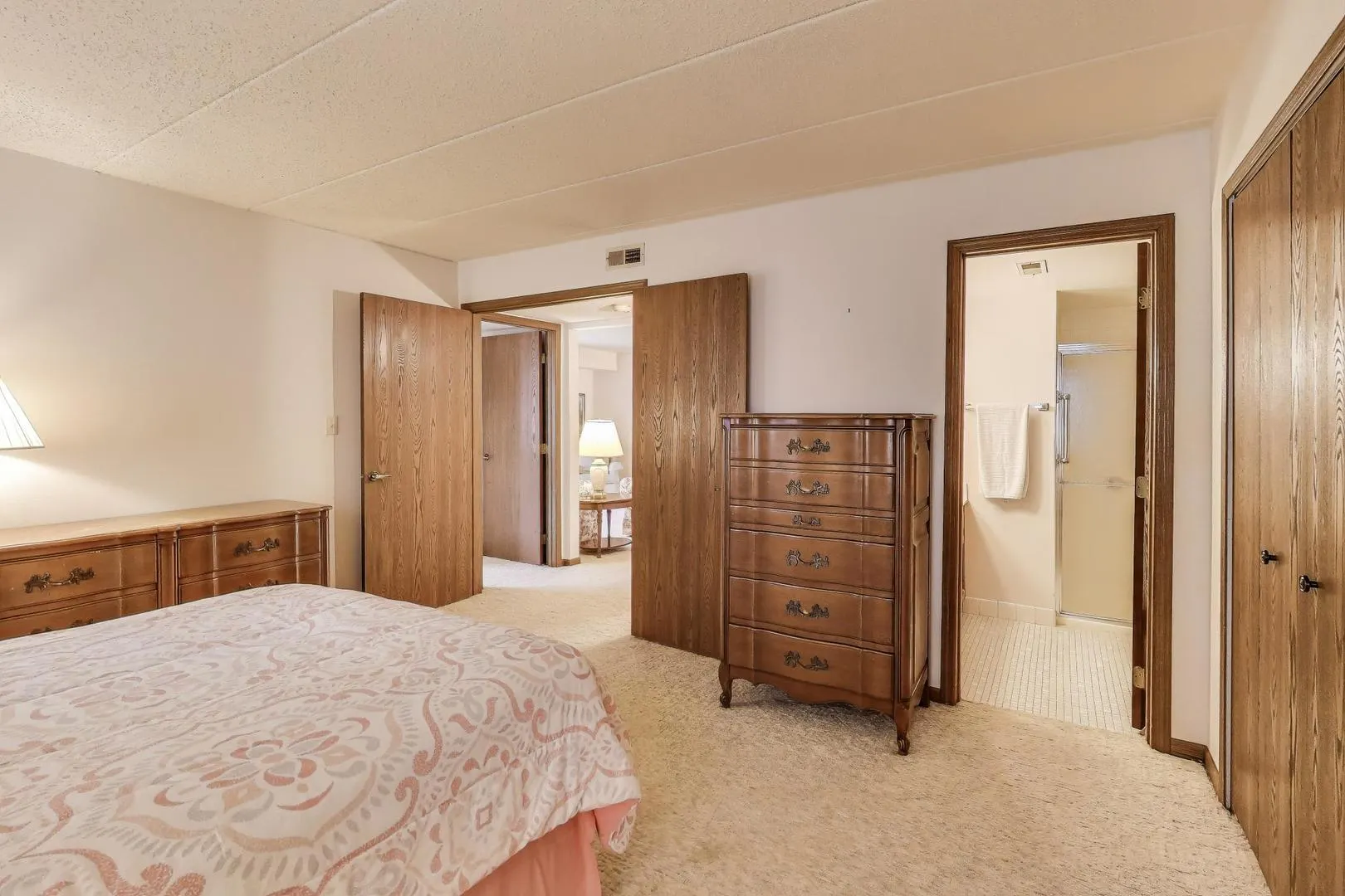 462 S President Street 202 IL