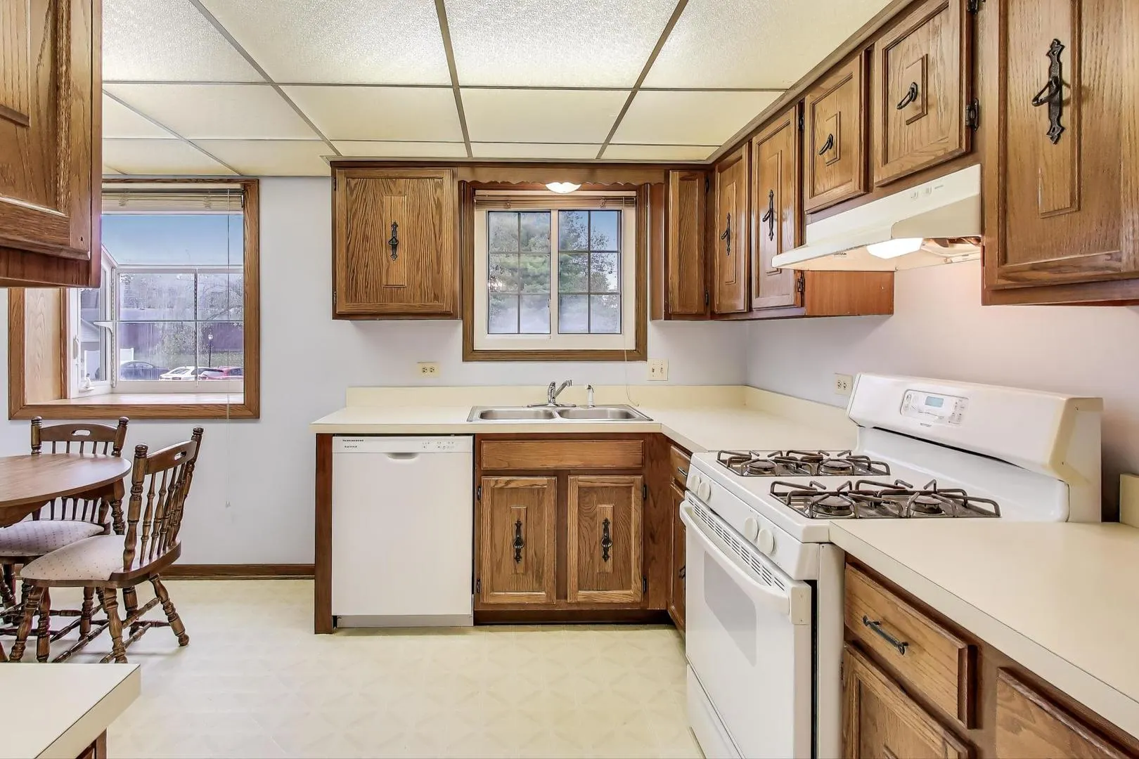 462 S President Street 202 IL