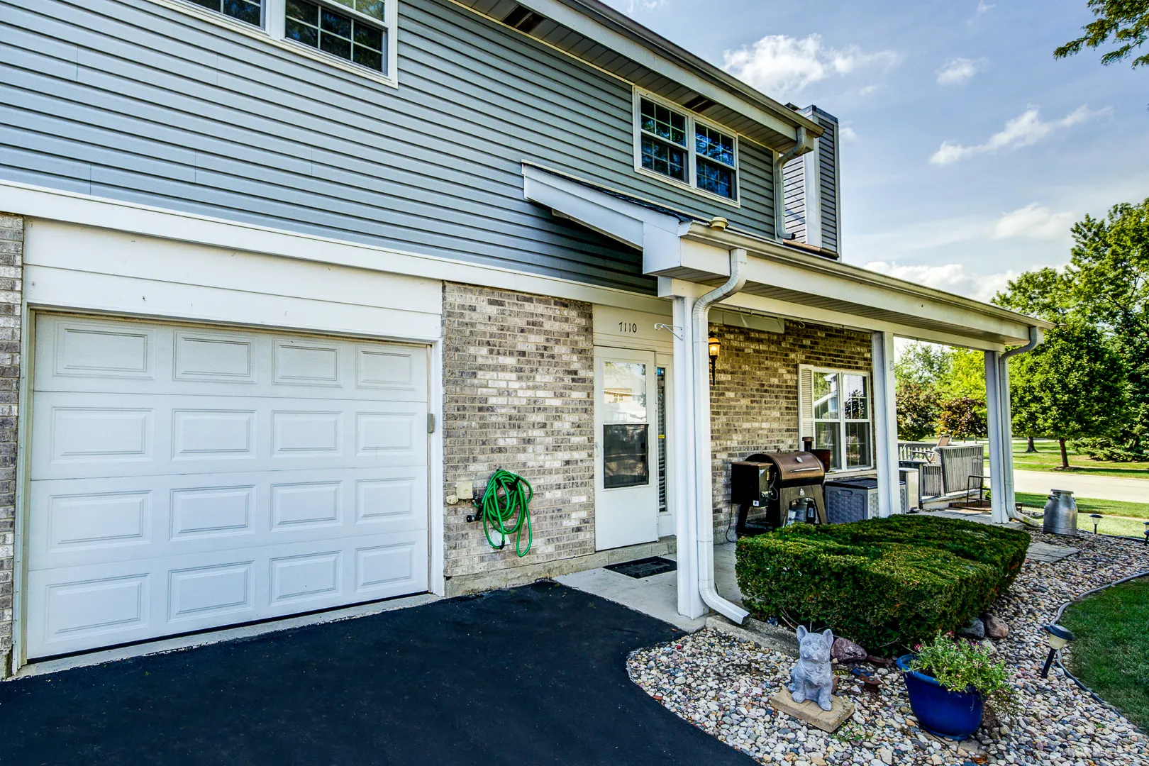 7110 Coachwood Trail none IL