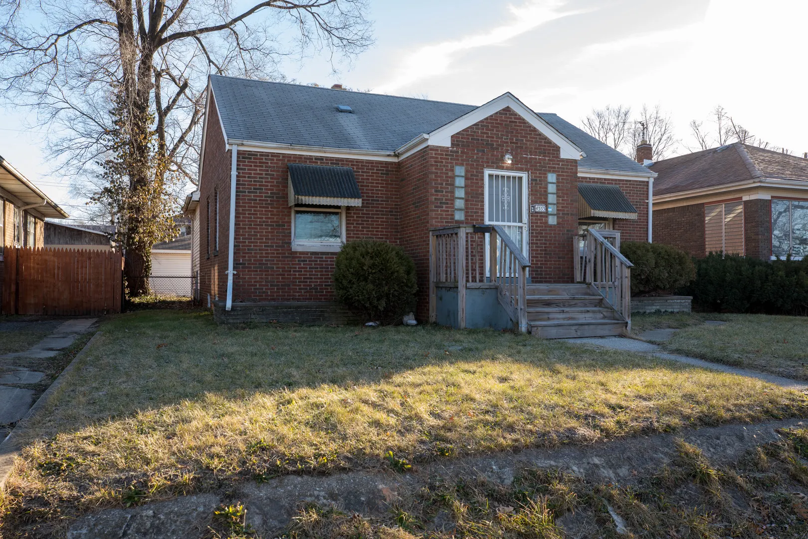 4353 Connecticut Street IN