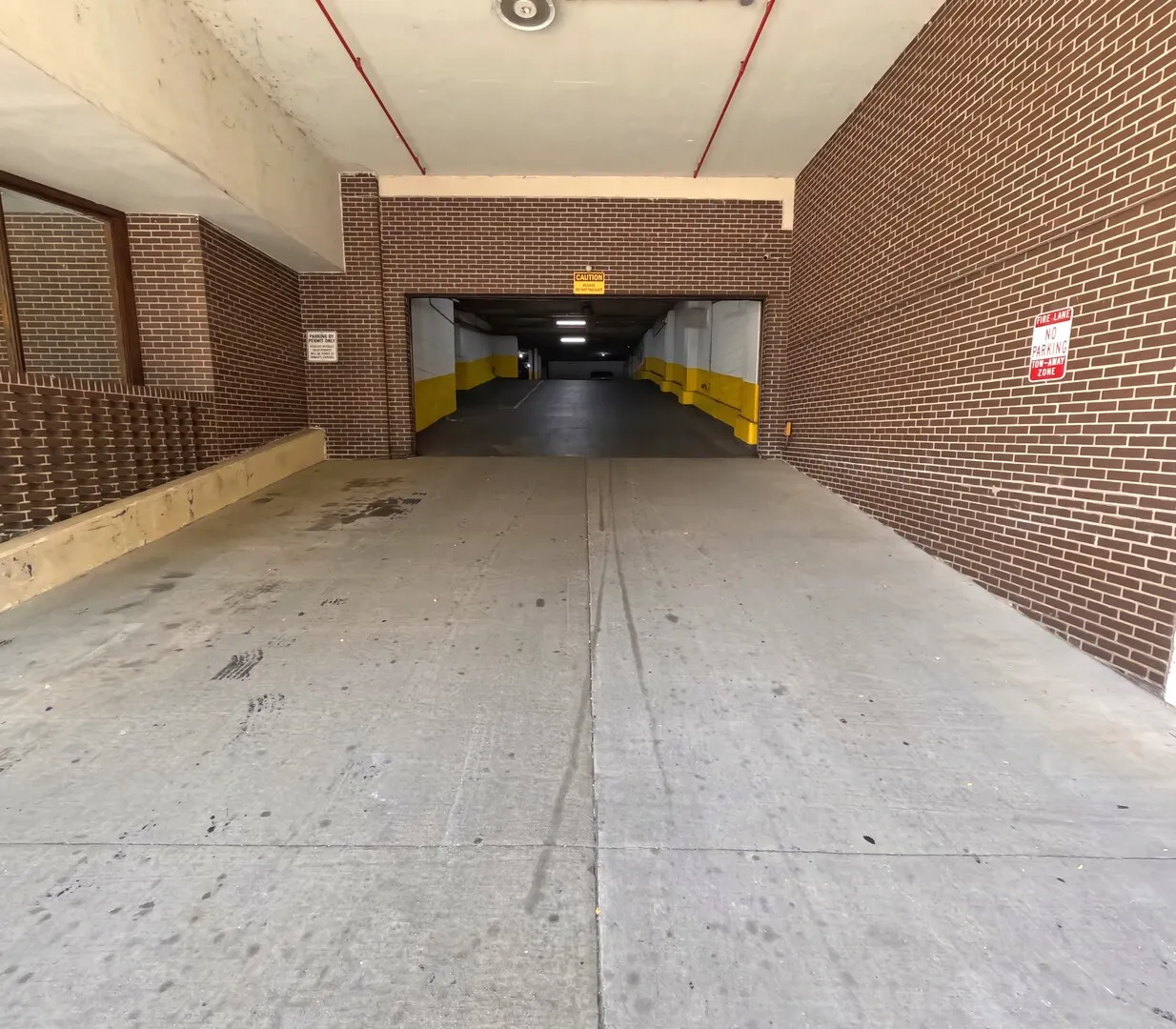 6325 N Sheridan Road 2003 IL