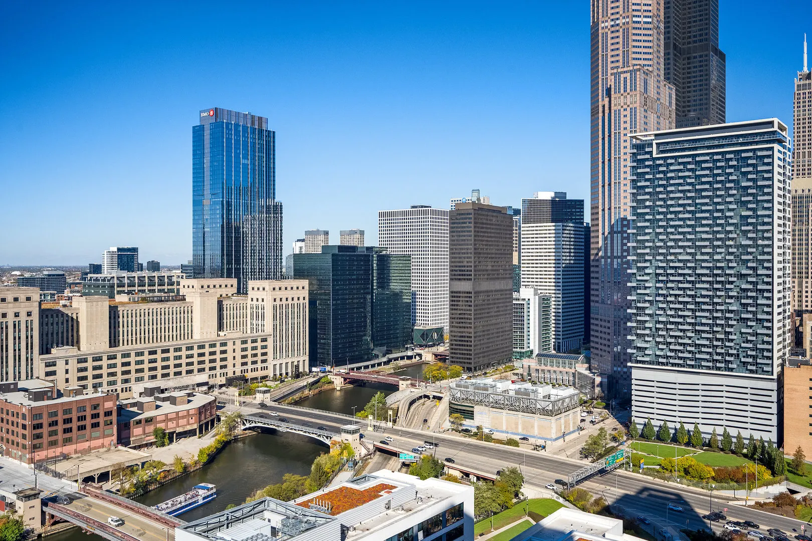 701 S Wells Street 3006 IL