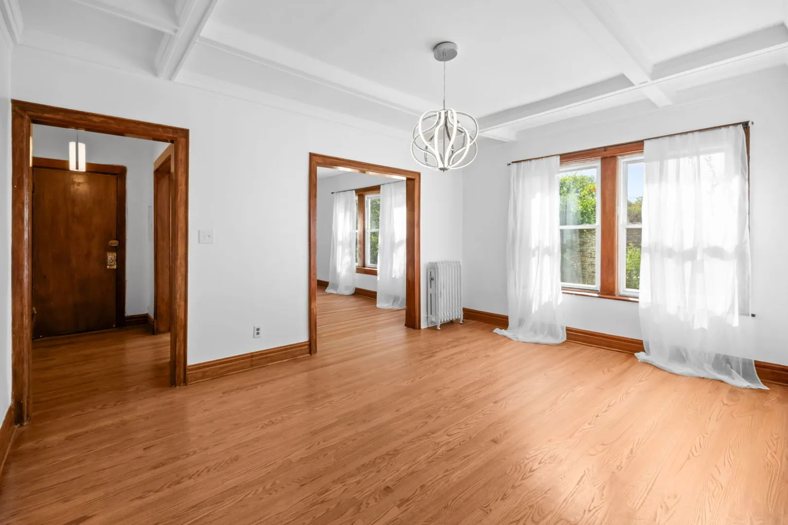 1424 E Hyde Park Boulevard 2 IL