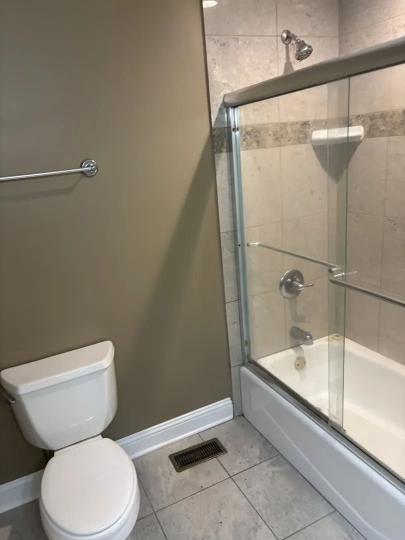 40 Mischa Court 100 IL