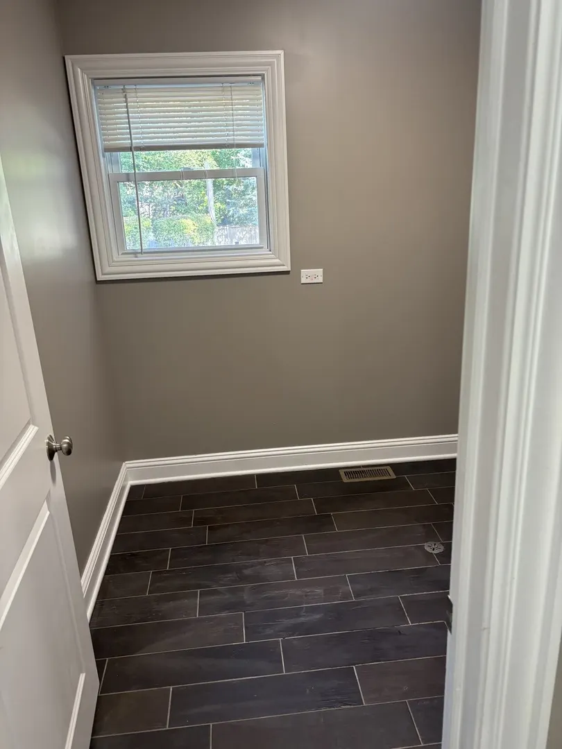 40 Mischa Court 100 IL