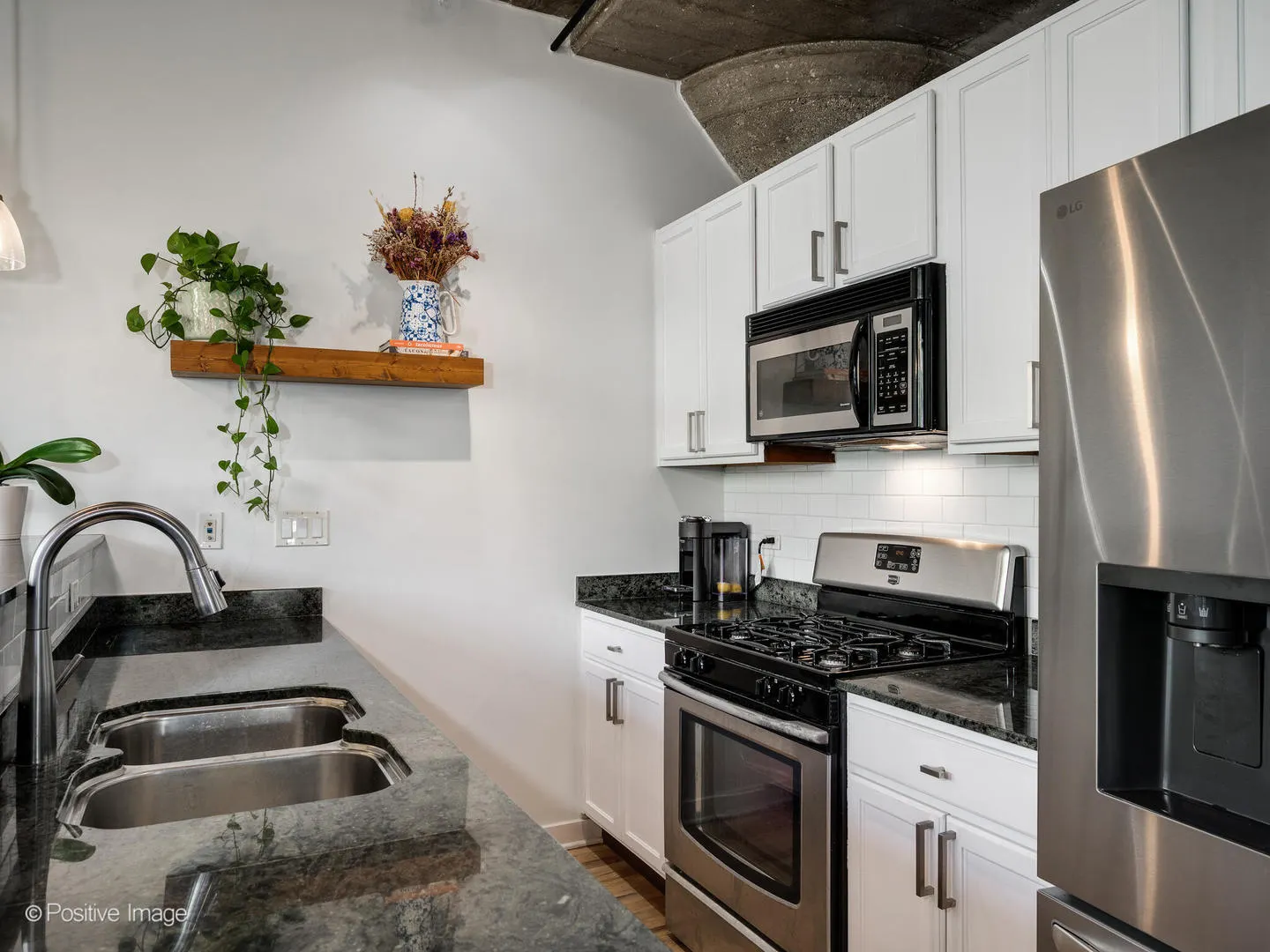 1071 W 15th Street 249 IL